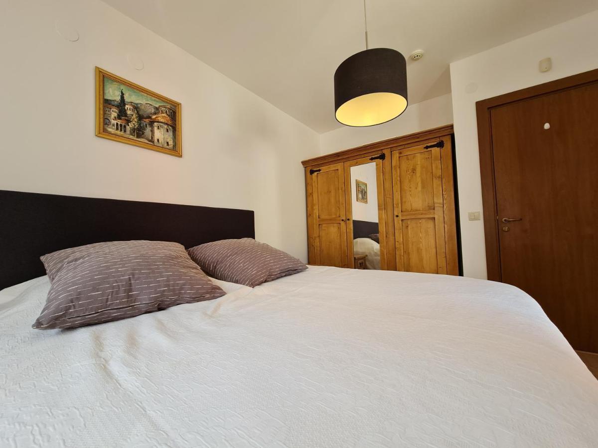 Pirin Golf Apartment Home With Private Garden Bansko Exteriér fotografie